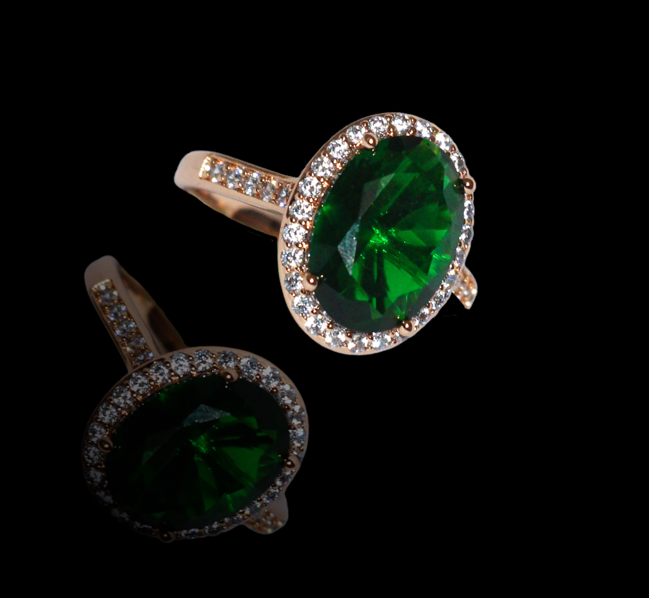 Oum Ring