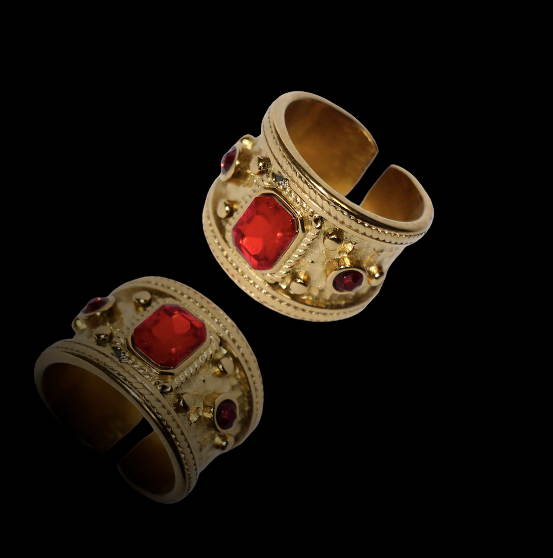 Nefertiti Ring